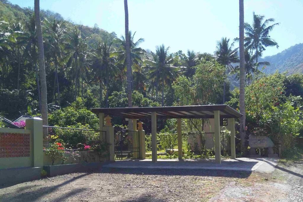 Villa Serene&Spa Mangsit Exterior foto