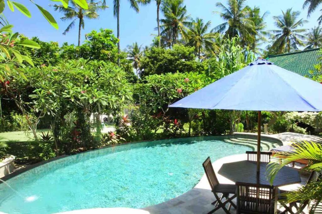 Villa Serene&Spa Mangsit Exterior foto